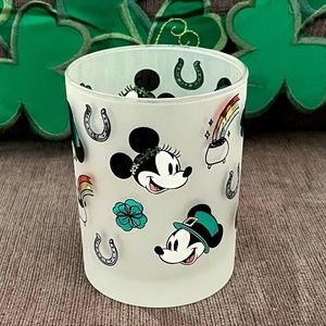 Mickey and Minnie Frosted Glass ☘️